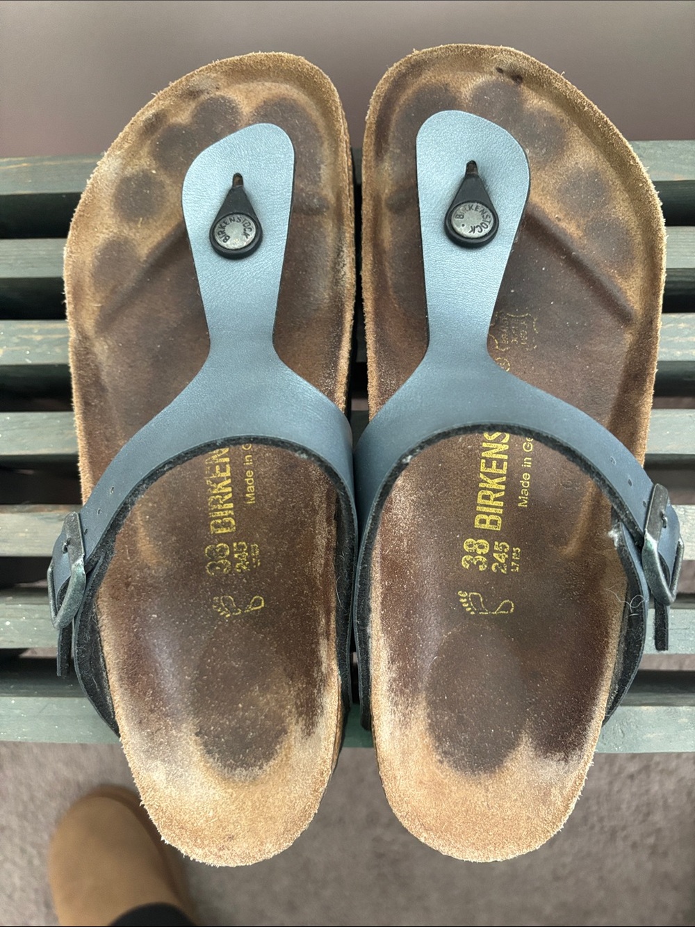 Birkenstock Gizeh Thong Sandals in Dark Blue and Brown